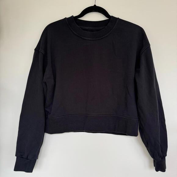 Lululemon Perfectly Oversized Cropped Crew
French Terry - Picture 7 of 12